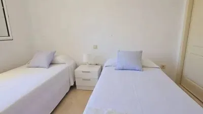 Ático en alquiler en Núcleo, Núcleo (San Roque) de 2.400 €<span>/mes</span>