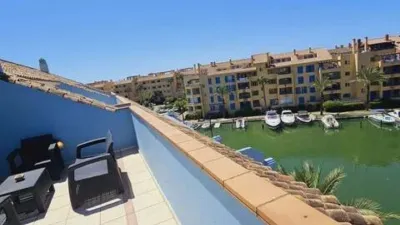 Ático en alquiler en Núcleo, Núcleo (San Roque) de 2.400 €<span>/mes</span>
