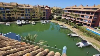 Ático en alquiler en Núcleo, Núcleo (San Roque) de 2.400 €<span>/mes</span>