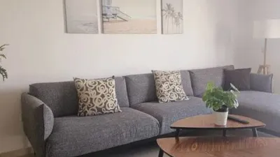 Ático en alquiler en Núcleo, Núcleo (San Roque) de 2.400 €<span>/mes</span>