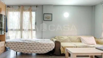 Apartment in La Verneda-La Pau photo 2