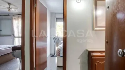 Apartment in La Verneda-La Pau photo 3