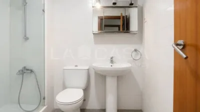 Apartment in La Verneda-La Pau photo 8