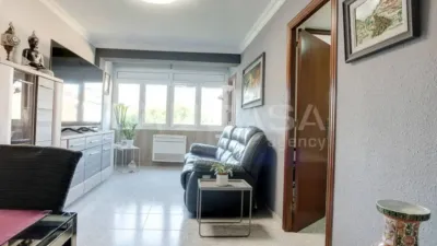 Apartment in La Verneda-La Pau photo 3