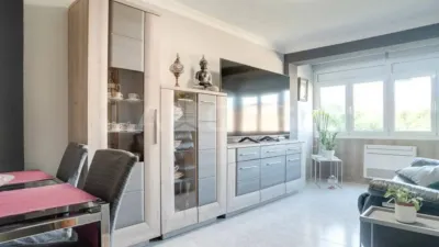 Apartment in La Verneda-La Pau photo 7