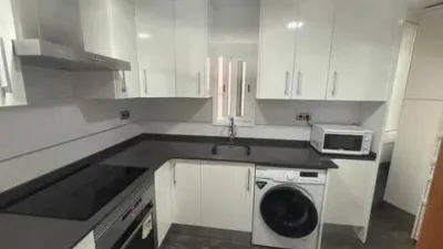 Piso en alquiler en Carrer del Pintor Pahissa - Imagen 3