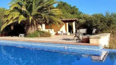 Rustic House on Carrer Puntiró photo 22
