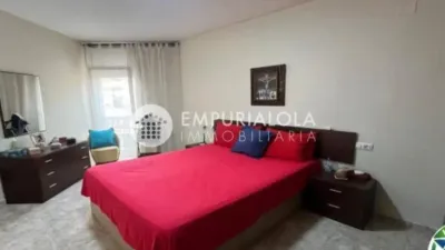 Piso en venta en Plaça de Pep Ventura, Centre (Roses) de 199.500 €