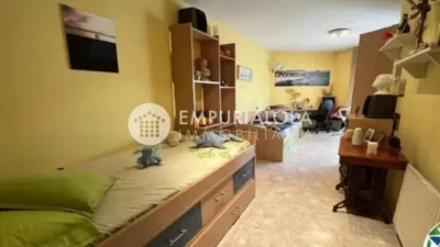 Piso en venta en Plaça de Pep Ventura, Centre (Roses) de 199.500 €
