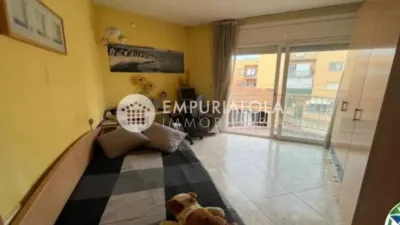 Piso en venta en Plaça de Pep Ventura, Centre (Roses) de 199.500 €
