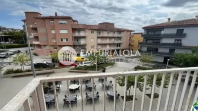 Piso en venta en Plaça de Pep Ventura, Centre (Roses) de 199.500 €
