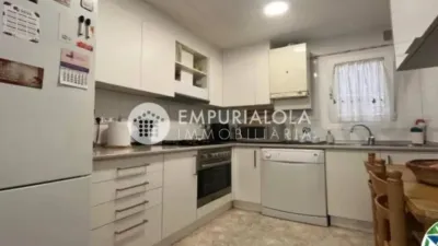 Piso en venta en Plaça de Pep Ventura, Centre (Roses) de 199.500 €