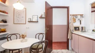 Apartment on Carrer del Bisbe Maura photo 13