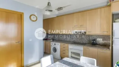 Piso en venta en Carrer de Pedro Calderón de la Barca, Salatà (Roses) de 360.000 €