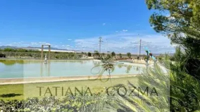 Chalet en alquiler en Guadassuar, Guadassuar de 6.000 €<span>/mes</span>