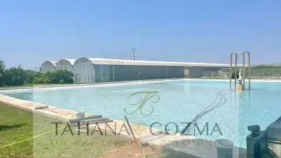 Chalet en alquiler en Guadassuar, Guadassuar de 6.000 €<span>/mes</span>