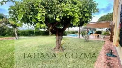 Chalet en alquiler en Guadassuar, Guadassuar de 6.000 €<span>/mes</span>