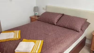 Apartment on Carrer de la Rosa photo 9