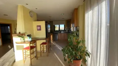 Chalet on Carrer Gran photo 8