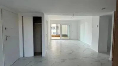 Pis – Orihuela, Urbanización Horizonte - Més