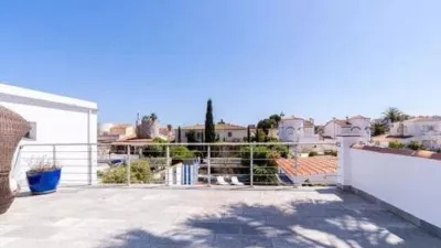 Chalet en venta en Carrer Norfeu, Empuriabrava (Castelló d'Empúries) de 889.000 €