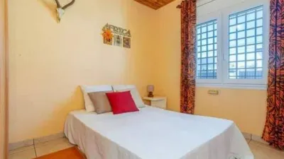 Chalet en venta en Carrer Norfeu, Empuriabrava (Castelló d'Empúries) de 889.000 €