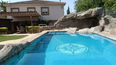 Chalet en venta en Urbanización San Marcos, Almendralejo de 375.000 €