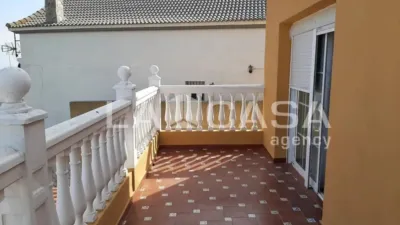 Chalet in El Pelayo-Parques Naturales photo 2