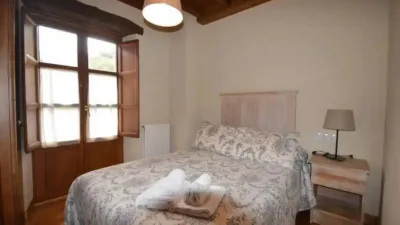Chalet en alquiler en Cabrales, Cabrales de 650 €<span>/mes</span>