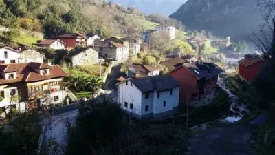 Chalet en alquiler en Cabrales, Cabrales de 650 €<span>/mes</span>