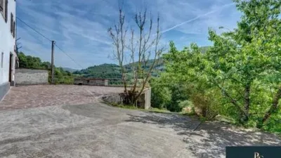Rustic farmhouse in Oiz photo 8