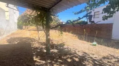 Chalet en venta en Patrocinio de San José-Talavera La Nueva-Gamonal, Patrocinio de San José-Talavera la Nueva-Gamonal (Talavera de la Reina) de 79.900 €
