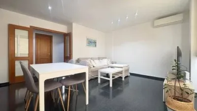 Piso en alquiler en Ciutat Jardí - Imagen 3
