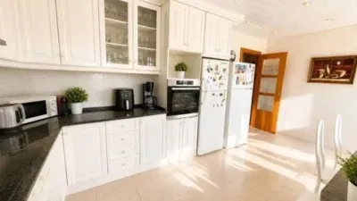 Duplex Penthouse on Carrer del Coronel Sanfeliu photo 9