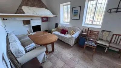 Casa – Villena, Las Virtudes - Més