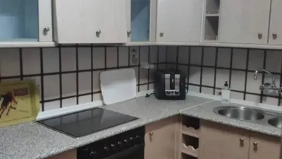 Piso en alquiler en Avenida de Andalucía, cerca de Calle de Aurea Galindo, Zona Hospital San Agustín (Linares) de 600 €<span>/mes</span>
