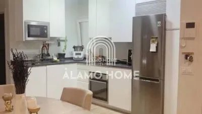 Piso en alquiler en Ciudad Jardín - Imagen 2
