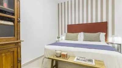 Apartment on Paseo de la Infanta Isabel photo 12