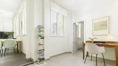 Apartment on Paseo de la Infanta Isabel photo 8