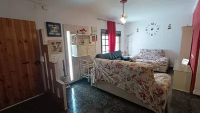 Terraced house on Calle de la Rosa photo 2