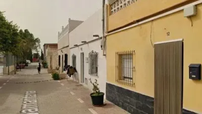 Semi-detached house in Florida-Ciudad de Asís photo 12