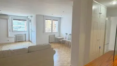 Piso en alquiler en Castilla - Imagen 4