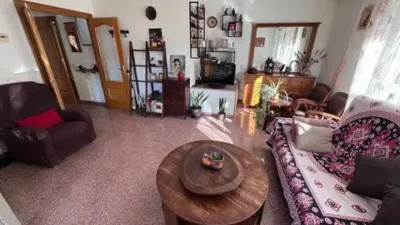Townhouse in Villena photo 3