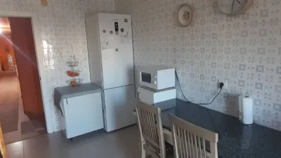 Piso en venta en Avenida de Portugal, 150, cerca de Calle de Nicomedes Pastor Díaz, A Carballeira (Ourense Capital)
