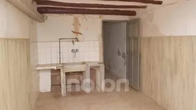 Casa adosada en Lucena de Jalón photo 3