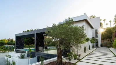 Villa in Estepona photo 4