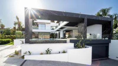 Villa in Estepona photo 6