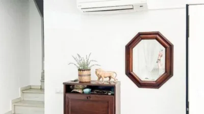 Terraced house on Arquitecto Larramendi Street photo 12