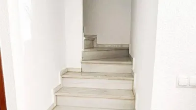 Terraced house on Arquitecto Larramendi Street photo 13