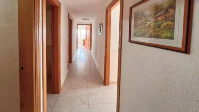 Apartment on Calle del Maestro Parada photo 9